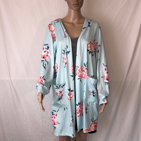 ecowish Sweaters - 🌸Light blue Floral Long Sleeve Kimono